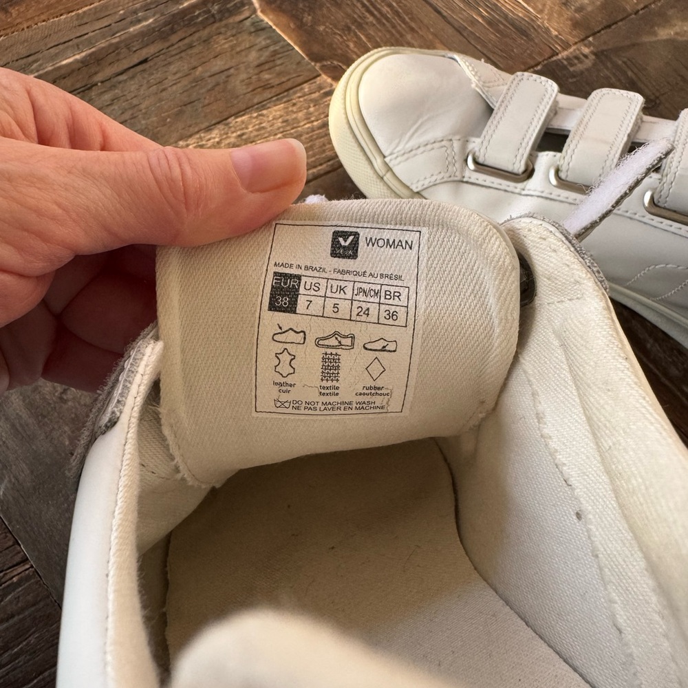 Veja White Velcro Strap Sneakers Women’s size 7 - Picture 4 of 5